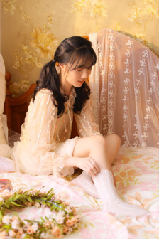 美女跳舞